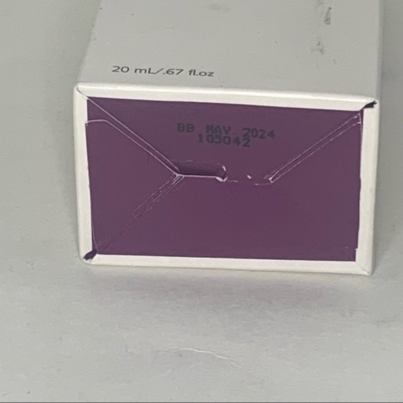 Trilogy Line Smoothing Day Cream - Picture 2 of 4